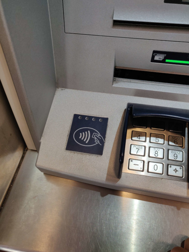 Sparkasse NFC Geldautomat
